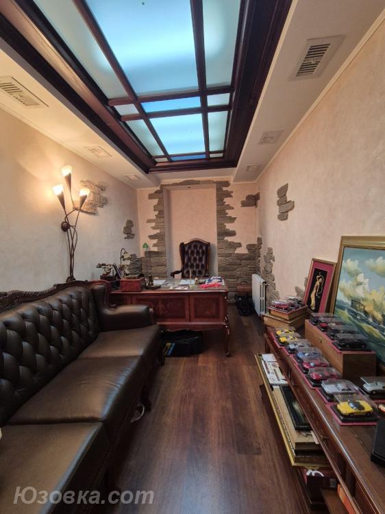 5-комн. квартира, 197 м², новостройка, 1/12 эт., ДОНЕЦК