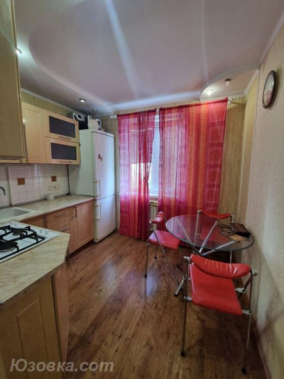 2-комн. квартира, 50м², мебель частично, 6/9 эт.