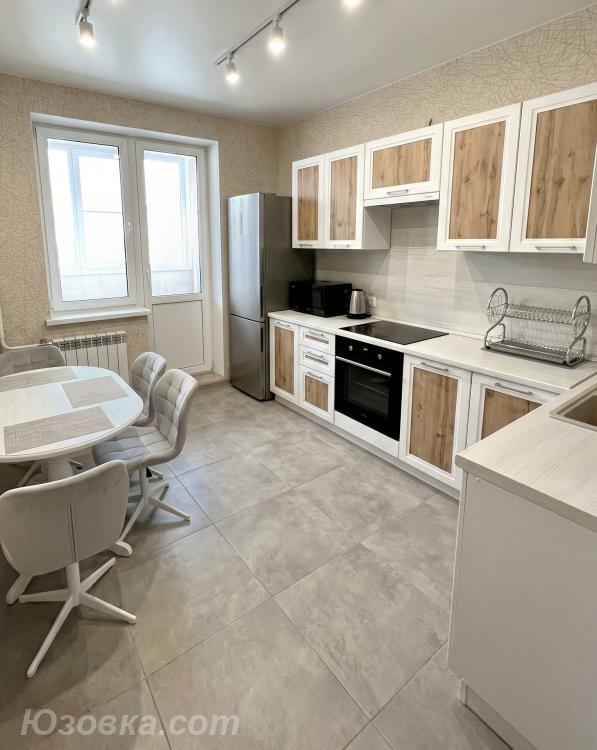 1-комн. квартира, 37м², с мебелью, 4/9 эт.