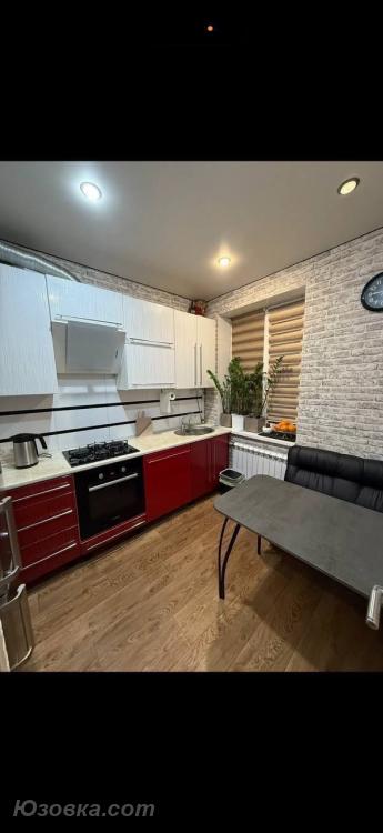 2-комн. квартира, 55м², с мебелью, 2/3 эт.