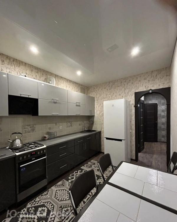 1-комн. квартира, 37м², с мебелью, 4/9 эт.