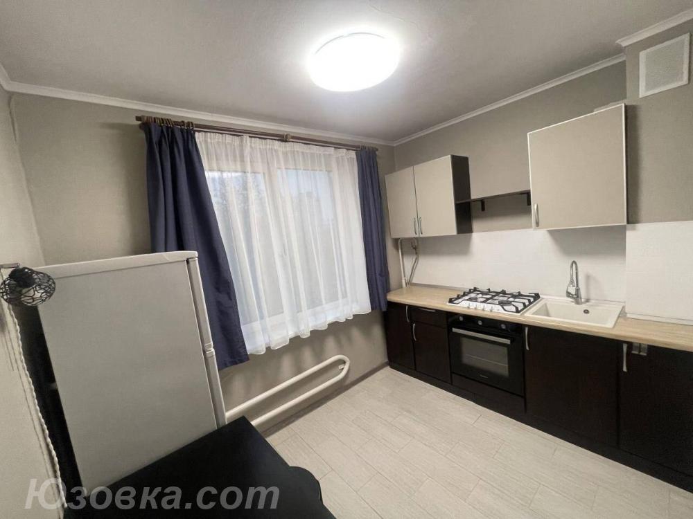 1-комн. квартира, 42м², с мебелью, 2/9 эт., ДОНЕЦК