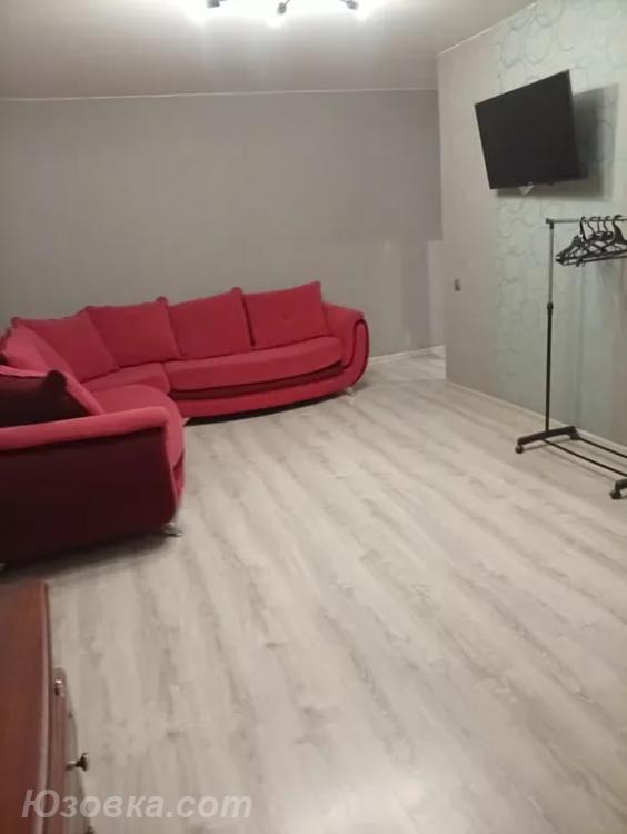 2-комн. квартира, 46м², с мебелью, 1/5 эт.