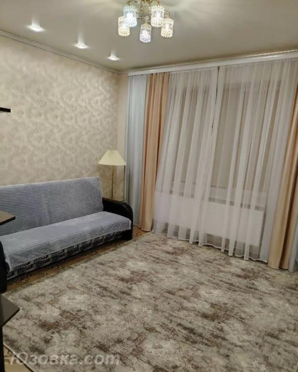 2-комн. квартира, 47м², с мебелью, 3/9 эт., ДОНЕЦК