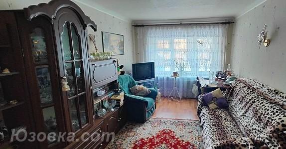 3-комн. квартира, 62 м², вторичка, 1/5 эт., ДОНЕЦК