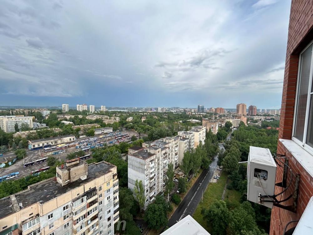 3-комн. квартира, 134 м², вторичка, 16/17 эт.