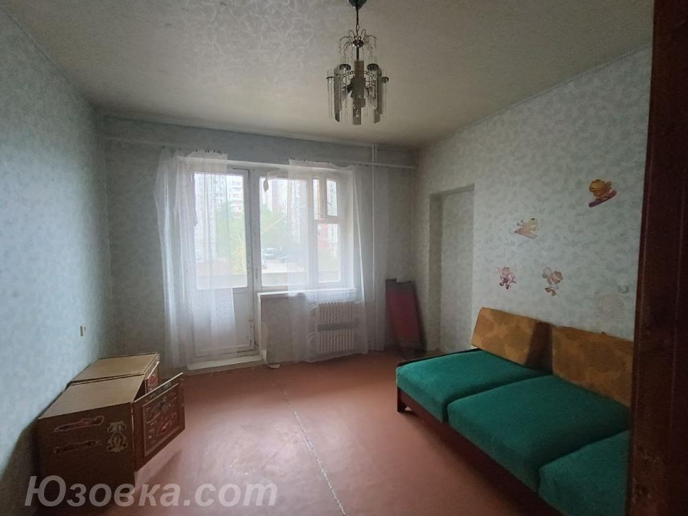 2-комн. квартира, 57 м², вторичка, 2/10 эт.