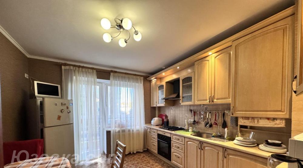 2-комн. квартира, 40м², с мебелью, 8/9 эт., ДОНЕЦК