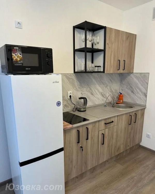 1-комн. квартира, 46м², с мебелью, 2/5 эт., ДОНЕЦК