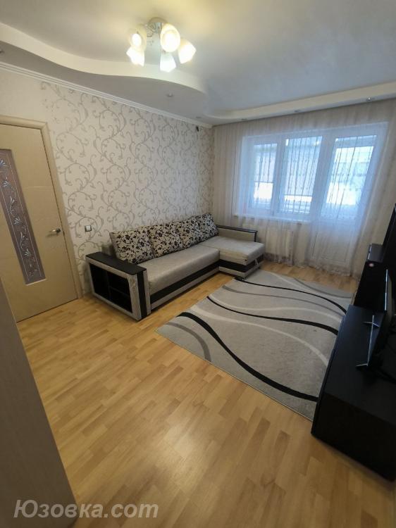 1-комн. квартира, 38м², с мебелью, 4/9 эт.
