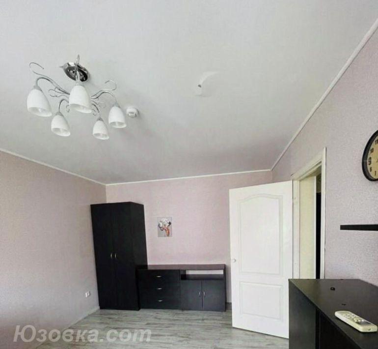 1-комн. квартира, 42м², с мебелью, 11/13 эт.