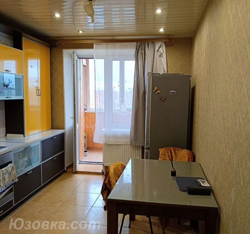 1-комн. квартира, 45м², с мебелью, 4/9 эт., ДОНЕЦК