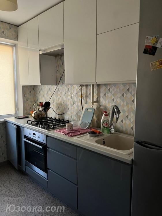 2-комн. квартира, 45м², с мебелью, 3/6 эт., ДОНЕЦК