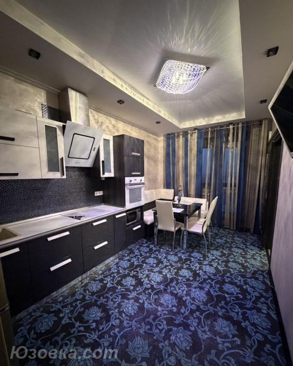 2-комн. квартира, 49м², с мебелью, 4/9 эт., ДОНЕЦК