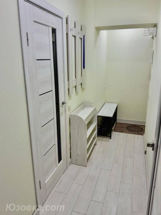 2-комн. квартира, 45м², с мебелью, 4/9 эт., ДОНЕЦК
