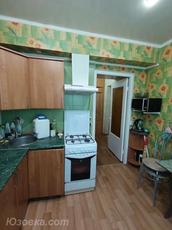 2-комн. квартира, 50 м², вторичка, 6/9 эт., ДОНЕЦК
