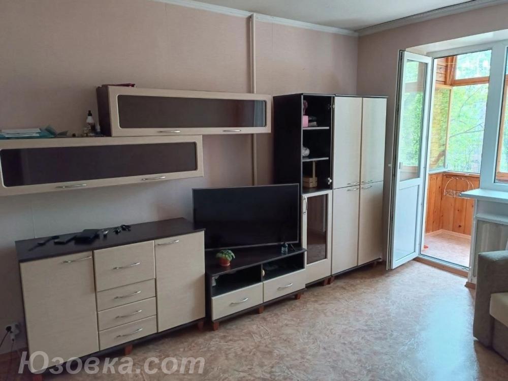 1-комн. квартира, 30м², с мебелью, 4/5 эт., ДОНЕЦК