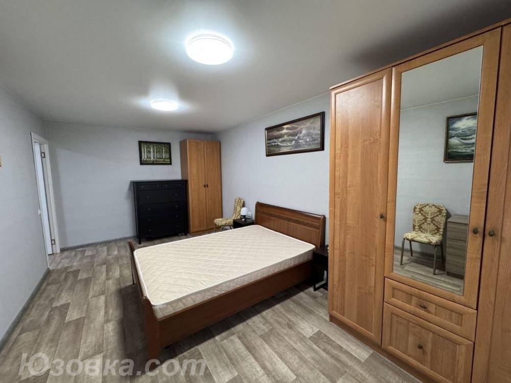 1-комн. квартира, 46м², с мебелью, 2/5 эт., ДОНЕЦК