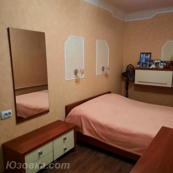 2-комн. квартира, 44 м², вторичка, 3/5 эт.