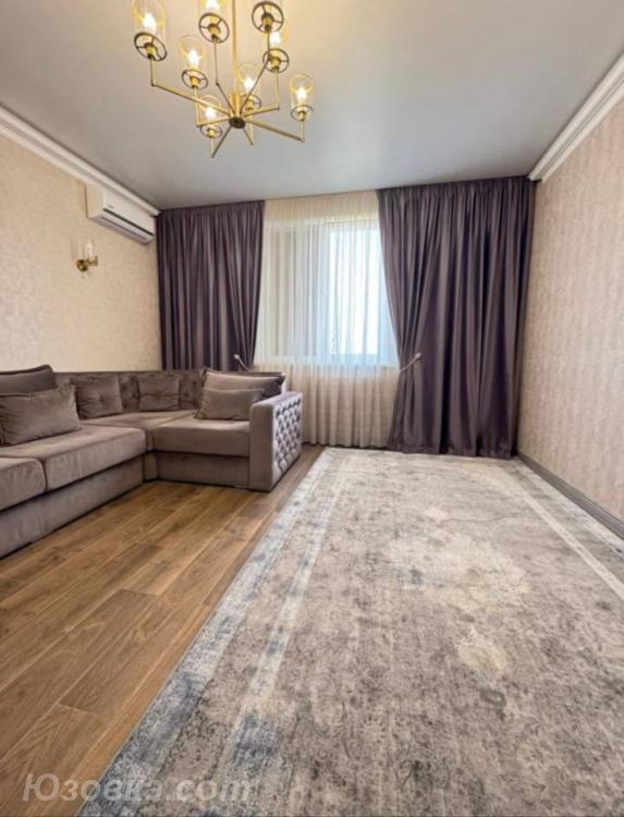 2-комн. квартира, 49м², с мебелью, 4/5 эт., ДОНЕЦК