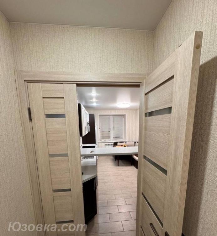 1-комн. квартира, 38м², с мебелью, 4/5 эт., ДОНЕЦК