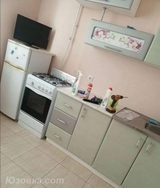 1-комн. квартира, 32м², с мебелью, 2/5 эт., ДОНЕЦК