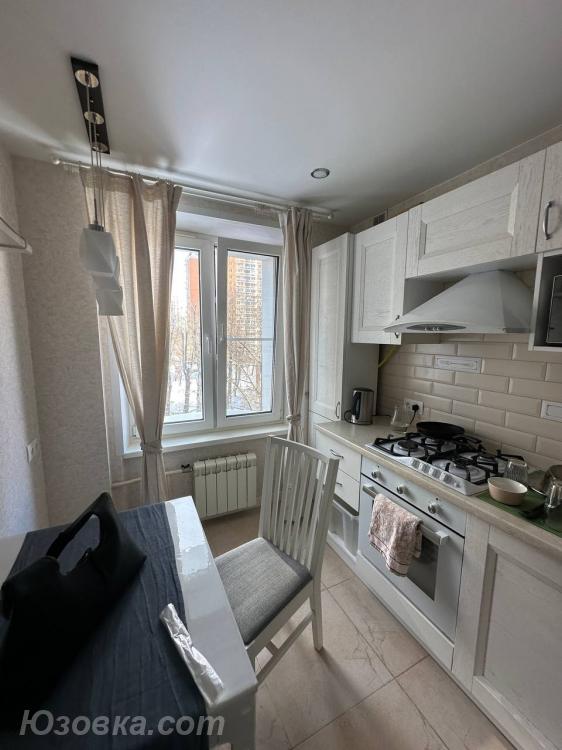 1-комн. квартира, 44м², с мебелью, 3/9 эт., ДОНЕЦК