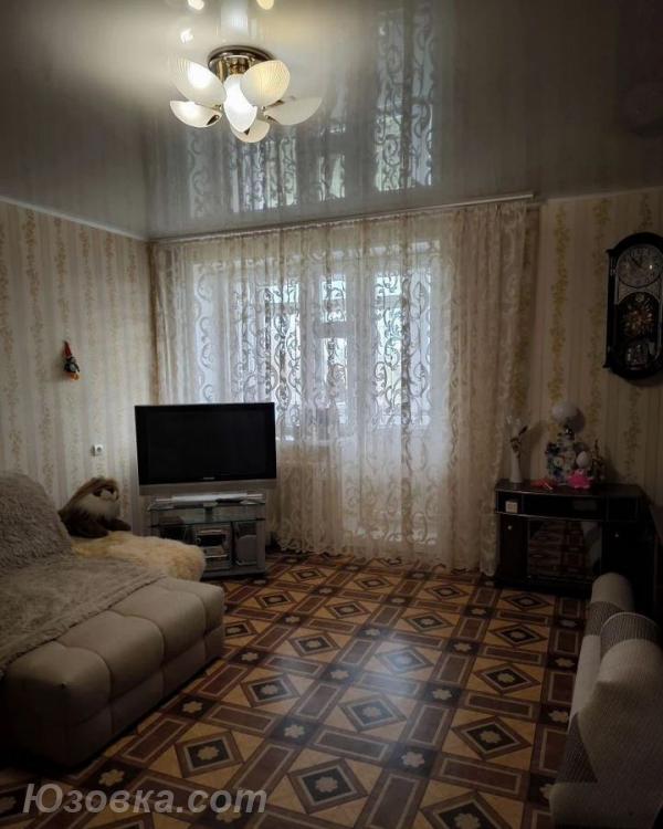 2-комн. квартира, 63м², с мебелью, 3/9 эт., ДОНЕЦК