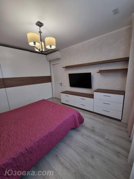 2-комн. квартира, 46м², с мебелью, 3/9 эт., ДОНЕЦК