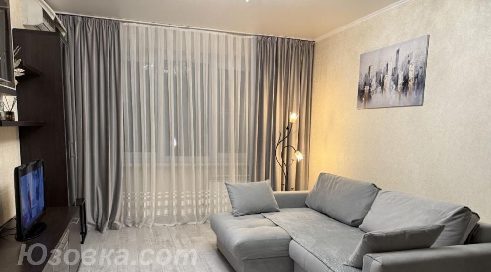 2-комн. квартира, 64м², с мебелью, 5/9 эт., ДОНЕЦК
