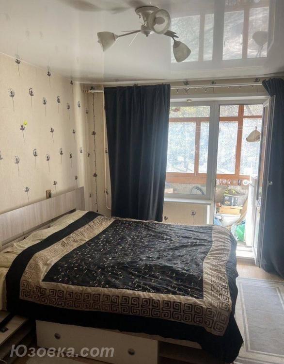 1-комн. квартира, 38м², с мебелью, 2/9 эт., ДОНЕЦК