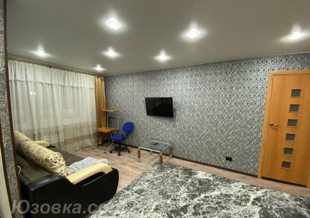 2-комн. квартира, 48м², с мебелью, 2/9 эт., ДОНЕЦК