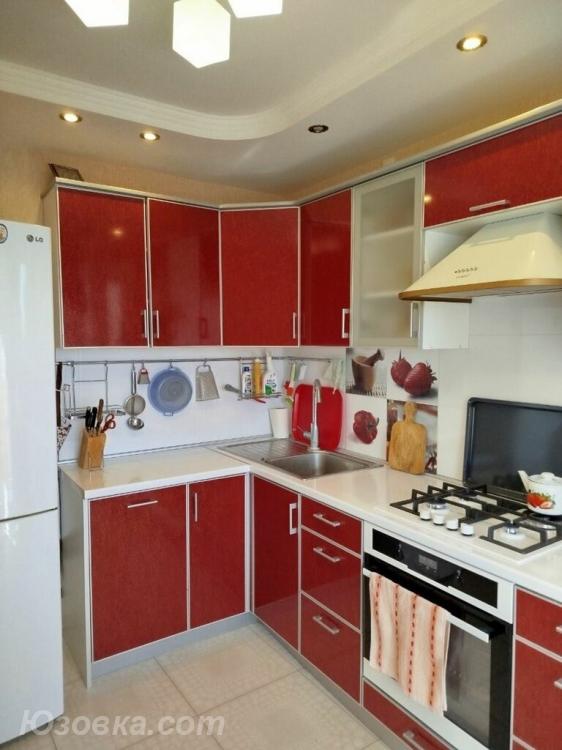 2-комн. квартира, 56м², с мебелью, 4/9 эт., ДОНЕЦК