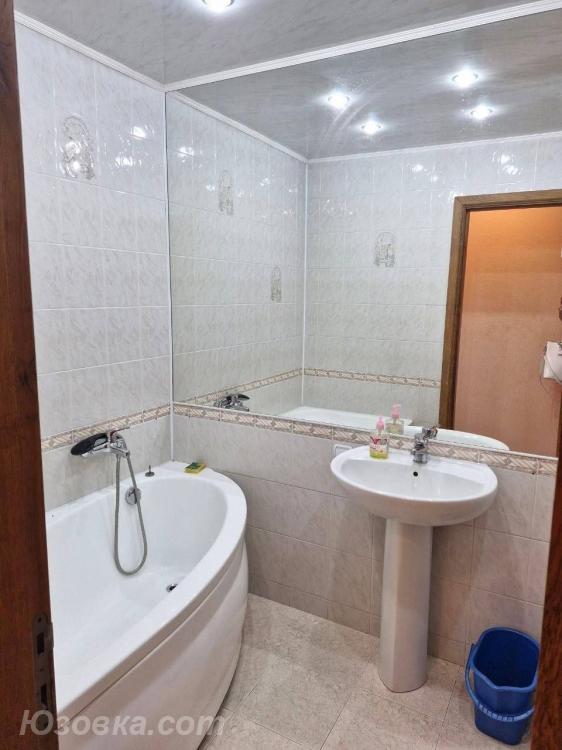 3-комн. квартира, 60м², мебель частично, 8/16 эт.