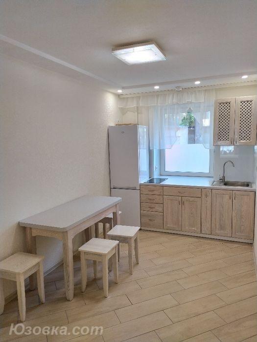 1-комн. квартира, 40м², с мебелью, 2/5 эт., ДОНЕЦК