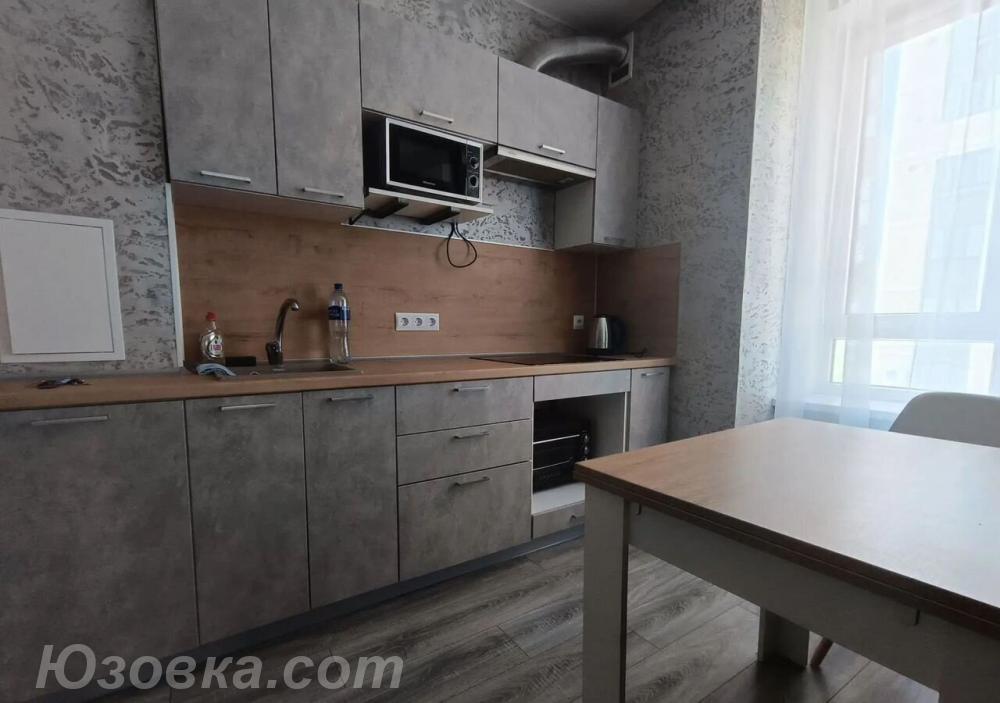 1-комн. квартира, 36м², с мебелью, 3/3 эт., ДОНЕЦК