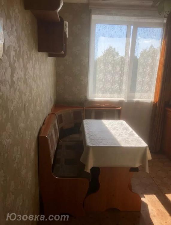 2-комн. квартира, 47м², с мебелью, 3/9 эт.