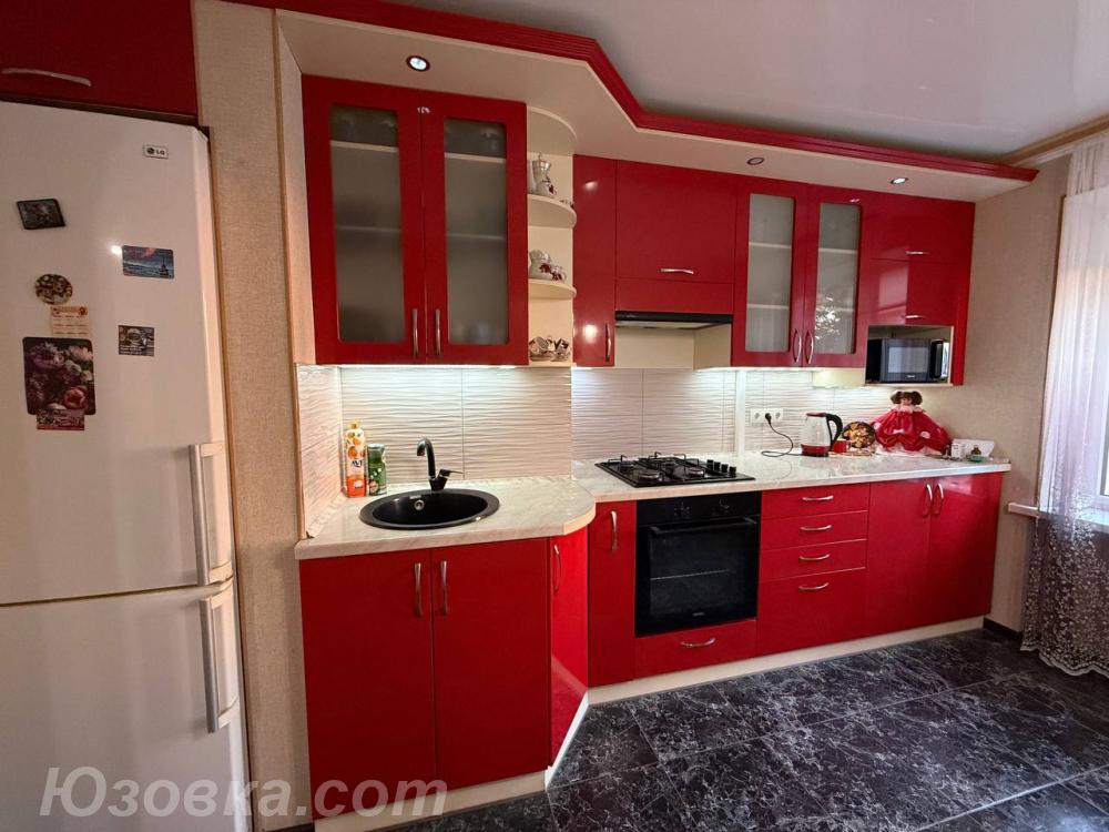 3-комн. квартира, 68 м², вторичка, 6/9 эт., ДОНЕЦК