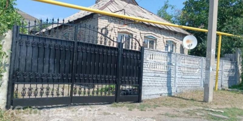 Дом , 83 м², на участке 1,0 сот.