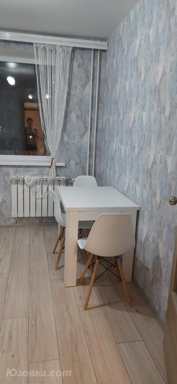 2-комн. квартира, 48м², с мебелью, 5/9 эт., ДОНЕЦК