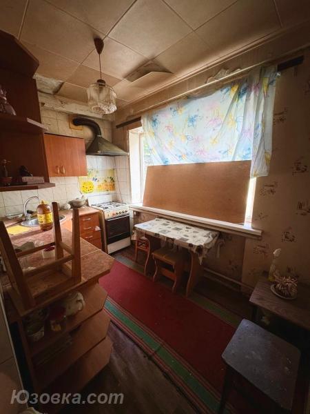 4-комн. квартира, 67 м², вторичка, 1/5 эт.