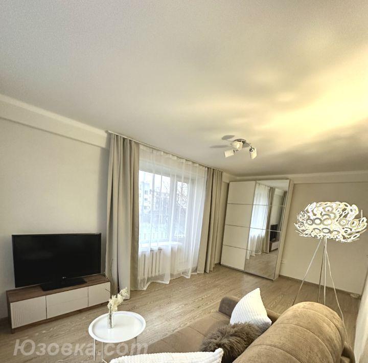 2-комн. квартира, 54м², с мебелью, 2/5 эт.