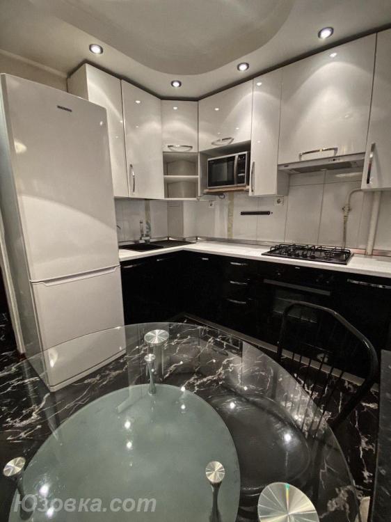 2-комн. квартира, 55м², с мебелью, 6/9 эт., ДОНЕЦК