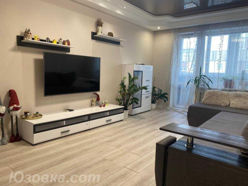 3-комн. квартира, 56м², с мебелью, 4/5 эт., ДОНЕЦК