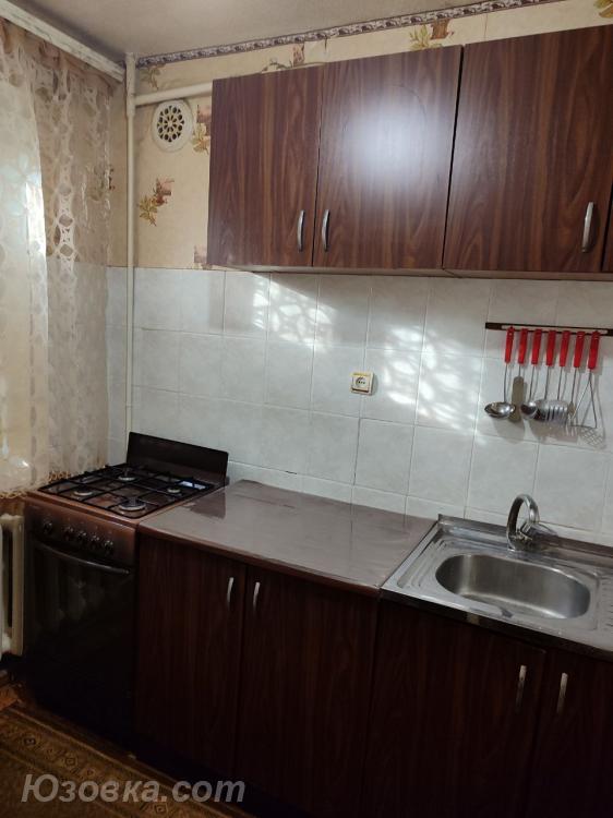 1-комн. квартира, 29 м², вторичка, 1/9 эт., ДОНЕЦК
