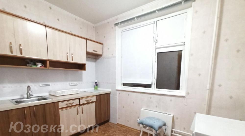 2-комн. квартира, 65м², с мебелью, 5/5 эт., ДОНЕЦК