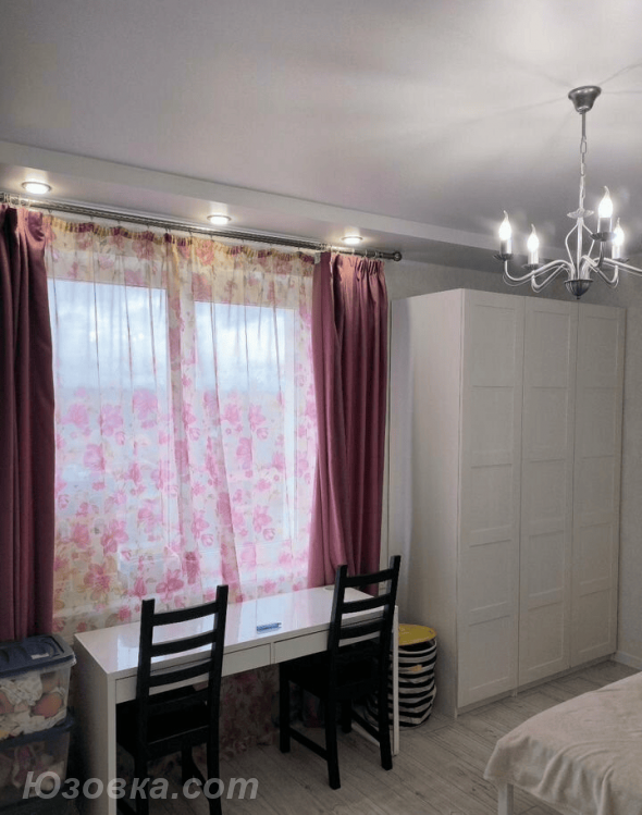 3-комн. квартира, 92м², с мебелью, 2/9 эт., ДОНЕЦК