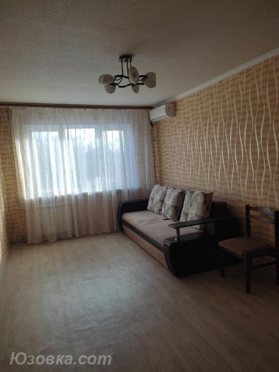 2-комн. квартира, 42м², с мебелью, 3/5 эт., ДОНЕЦК