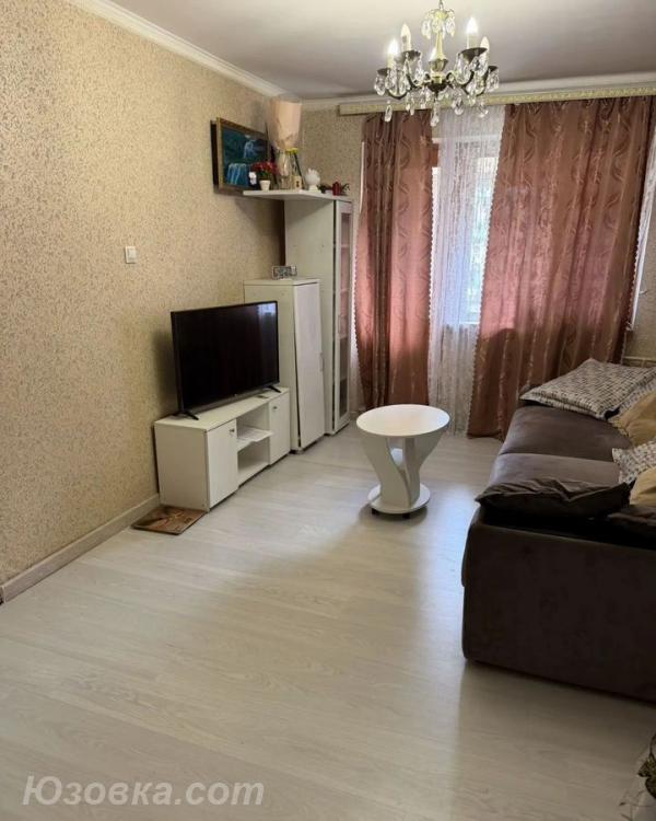 1-комн. квартира, 36м², с мебелью, 7/9 эт., ДОНЕЦК
