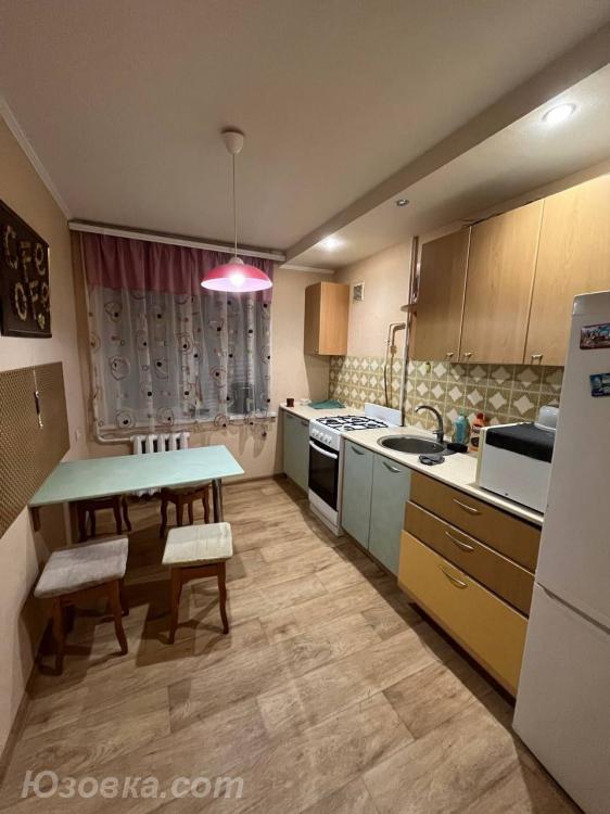 3-комн. квартира, 60м², мебель частично, 7/9 эт., ДОНЕЦК